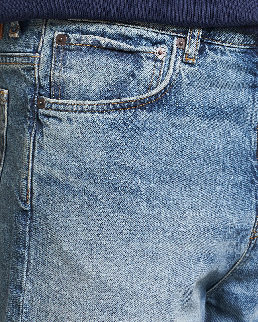 Mies | Farkut | GANT 240 Mulberry Street | Bootcut Jeans Mid Blue Vintage