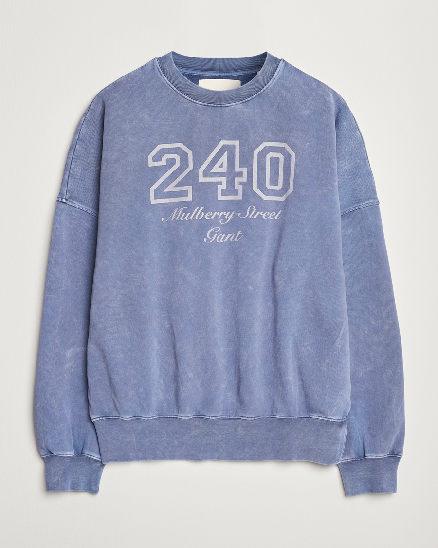 Mies | Puserot | GANT 240 Mulberry Street | Vintage Washed Crew Neck Sweatshirt Dusty Blue Sea