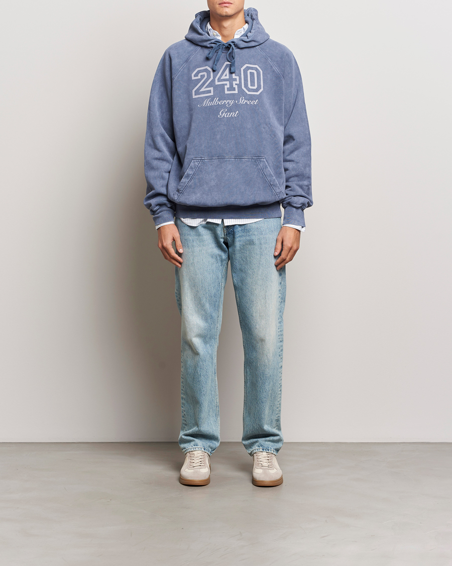 Mies | Puserot | GANT 240 Mulberry Street | Vintage Washed Hoodie Dusty Blue Sea