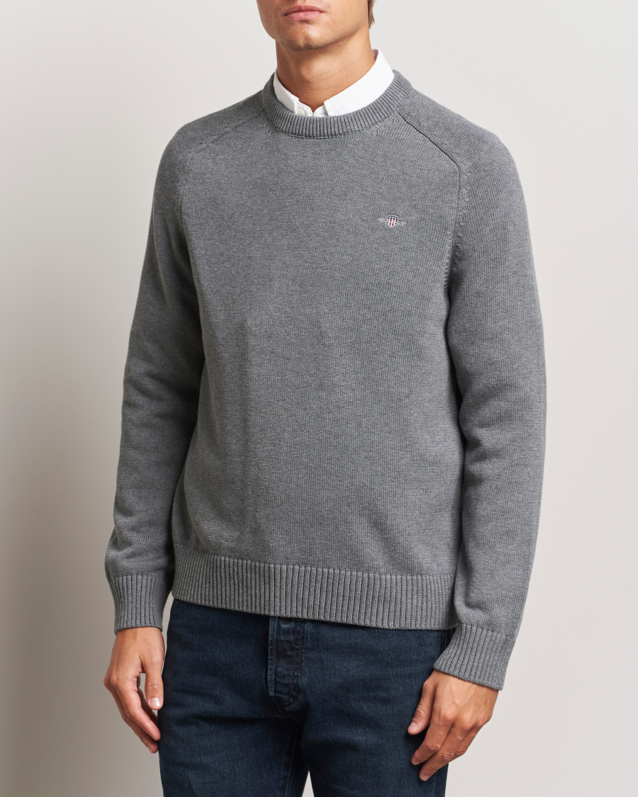 Mies | Puserot | GANT | Casual Cotton Saddle C-neck Dark Grey Melange