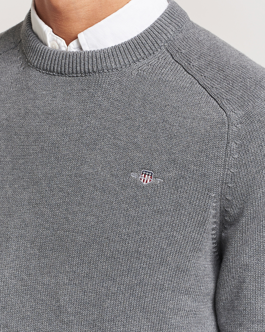 Mies | Puserot | GANT | Casual Cotton Saddle C-neck Dark Grey Melange