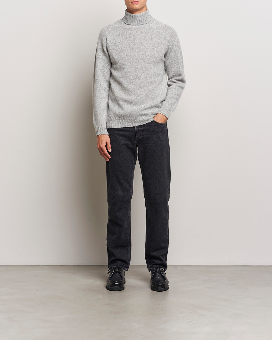 Mies | Puserot | Harley Of Scotland | Supersoft Lambswool Rollneck Silver Grey