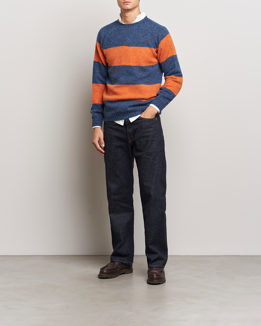 Mies | Puserot | Harley Of Scotland | Block Stripe Lambswool Crewneck Blue/Orange