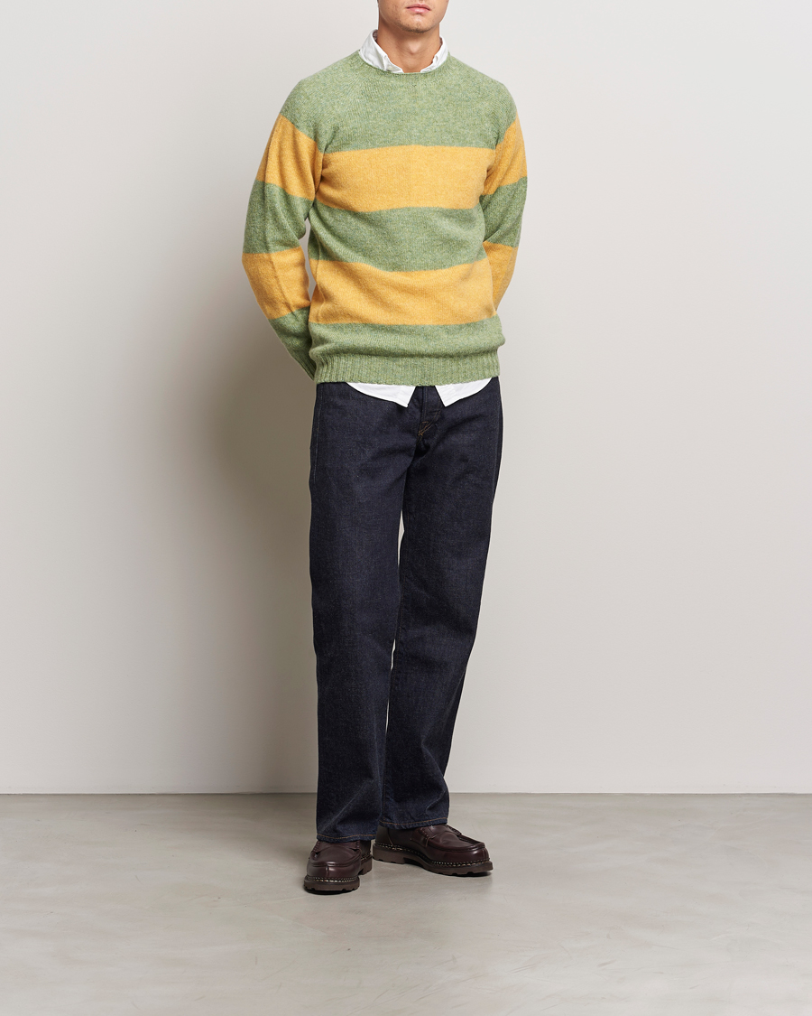 Mies | Puserot | Harley Of Scotland | Block Stripe Lambswool Crewneck Yellow/Green