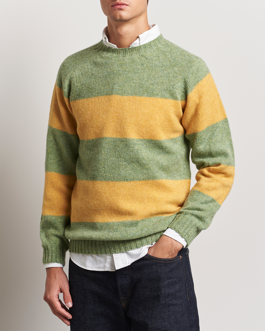 Mies | Puserot | Harley Of Scotland | Block Stripe Lambswool Crewneck Yellow/Green