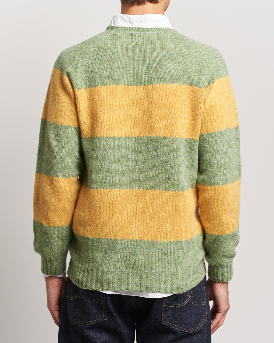 Mies | Puserot | Harley Of Scotland | Block Stripe Lambswool Crewneck Yellow/Green