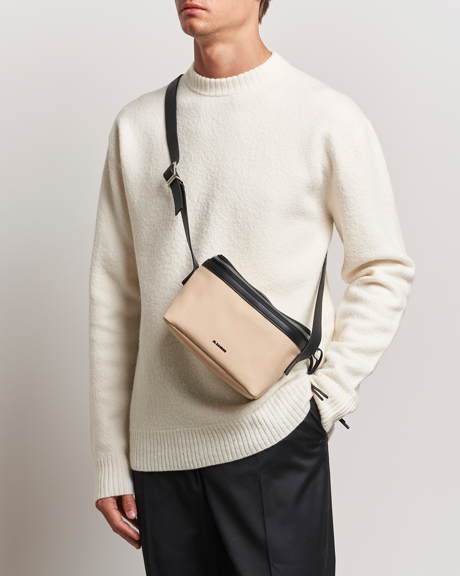 Herr | Nya produktbilder | Jil Sander | Boiled Merino Round Neck Sweater Off White