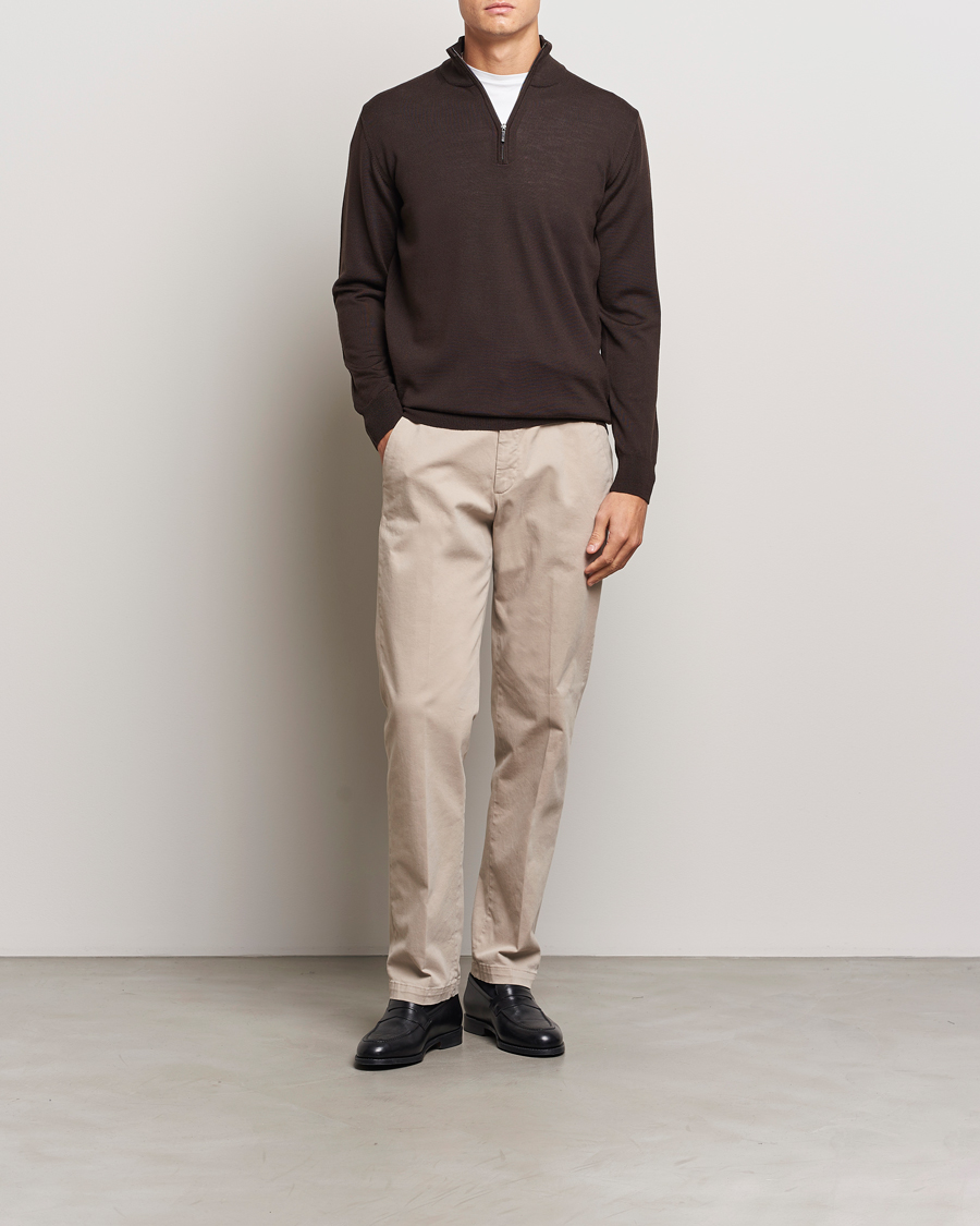 Mies | Puserot | Morgano | Extra Fine Merino Wool Half-Zip Dark Brown