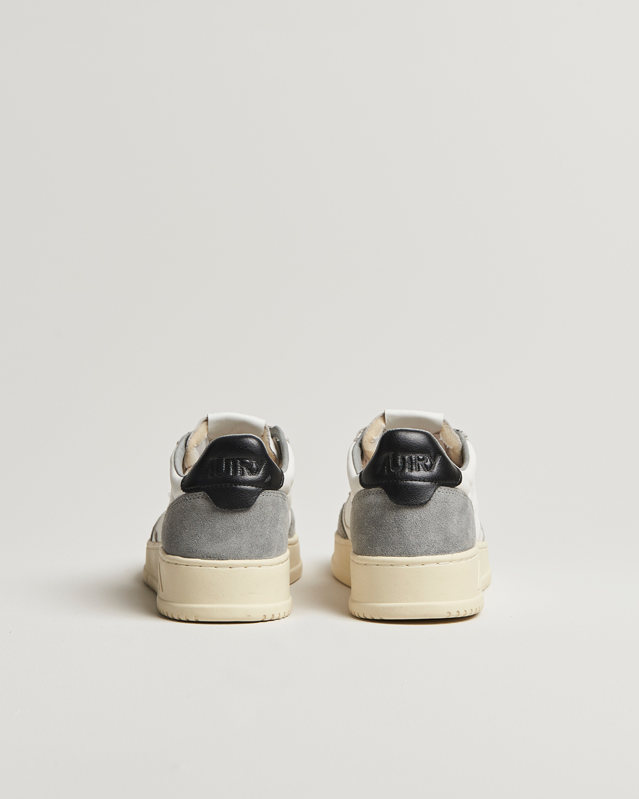 Mies | Autry Medalist Low Goat Leather/Suede Sneaker Grey/Black | Autry | Medalist Low Goat Leather/Suede Sneaker Grey/Black