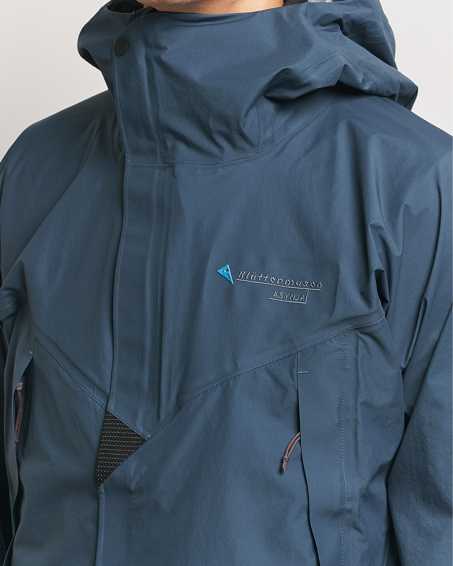 Mies | Takit | Klättermusen | Asynja Lightweight Waterproof Jacket Midnight Blue