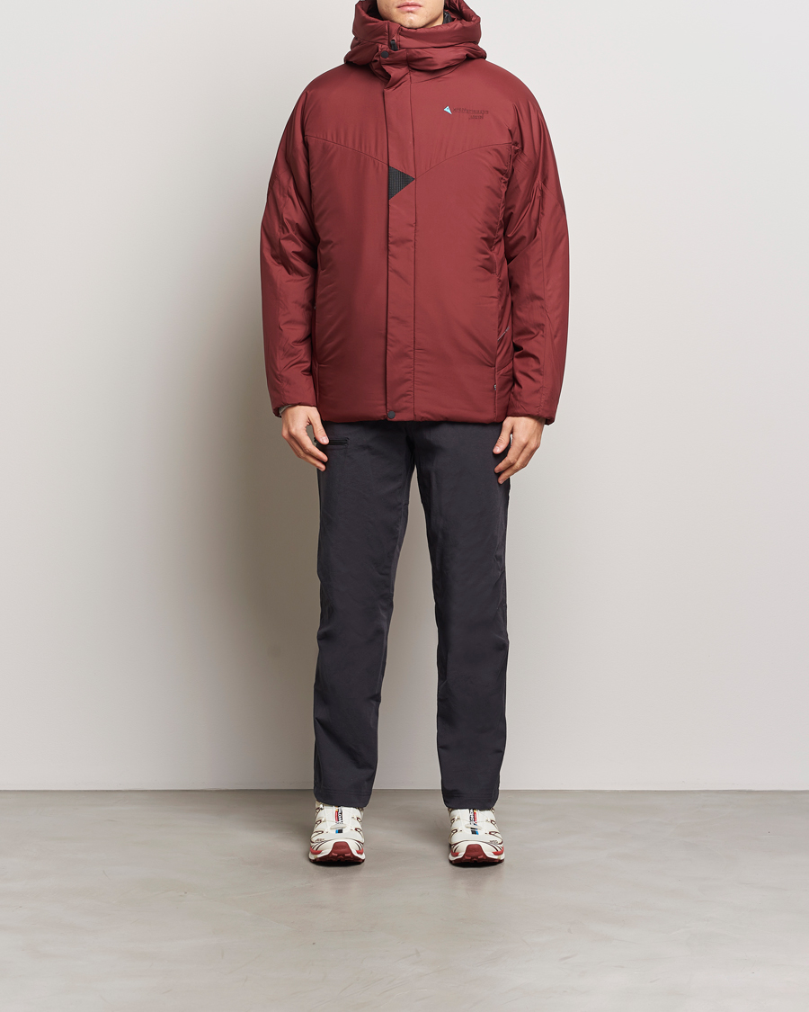 Mies | Takit | Klättermusen | Lödyn Insulated Jacket Madder Red