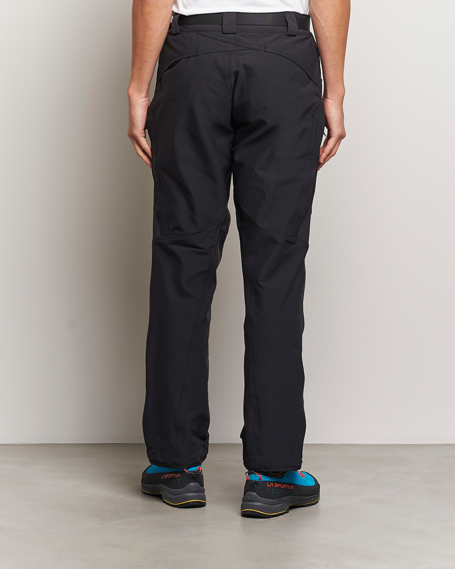 Mies | Housut | Klättermusen | Gere Windproof Stretch Pants Black