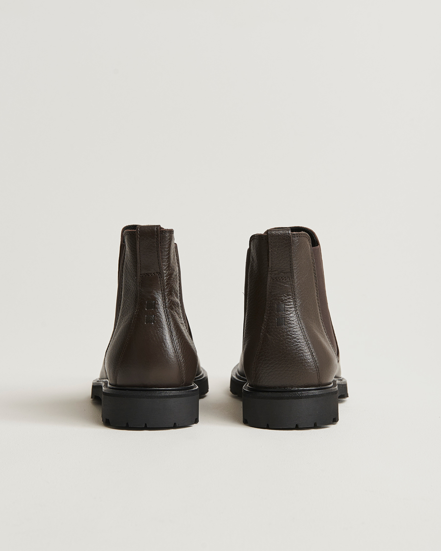Mies | UBR Thunder Chelsea Leather Boot Dark Brown | UBR | Thunder Chelsea Leather Boot Dark Brown
