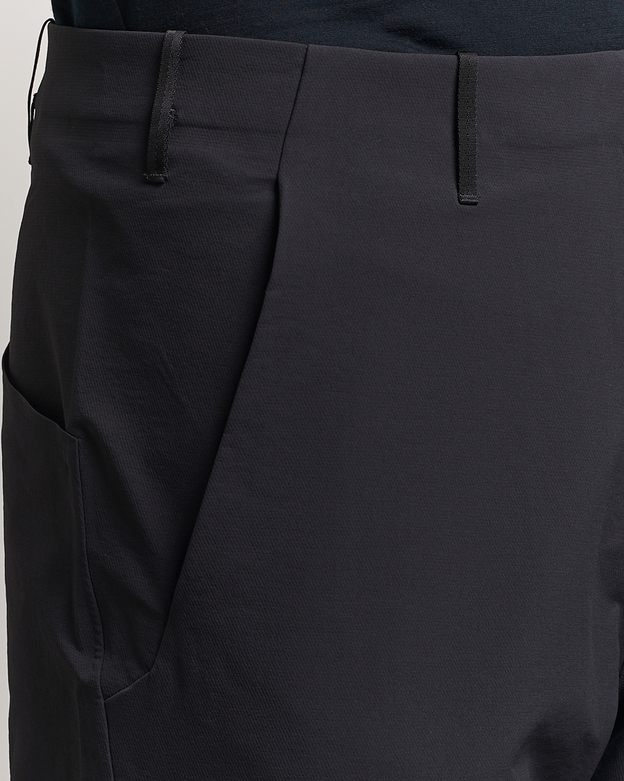 Mies | Housut | Arc'teryx Veilance | Corbell Softshell Pants Black