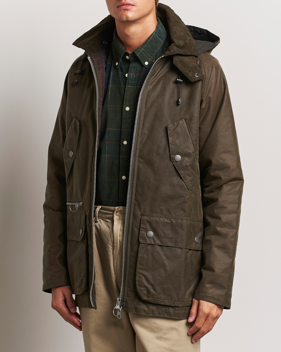 Mies | Takit | Barbour Heritage | Re-Engineered Beaufort Wax Jacket Beech