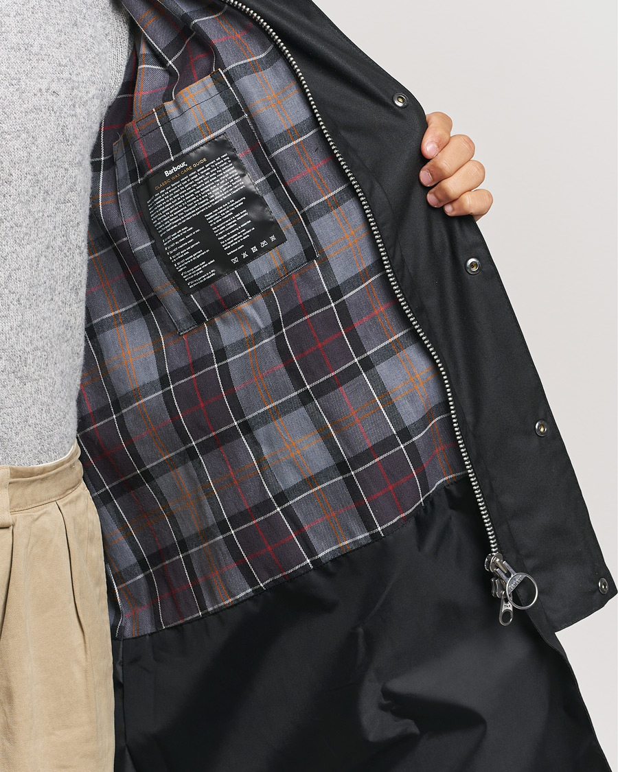 Mies | Takit | Barbour Heritage | Modfied Exmoore Wax Coat Black