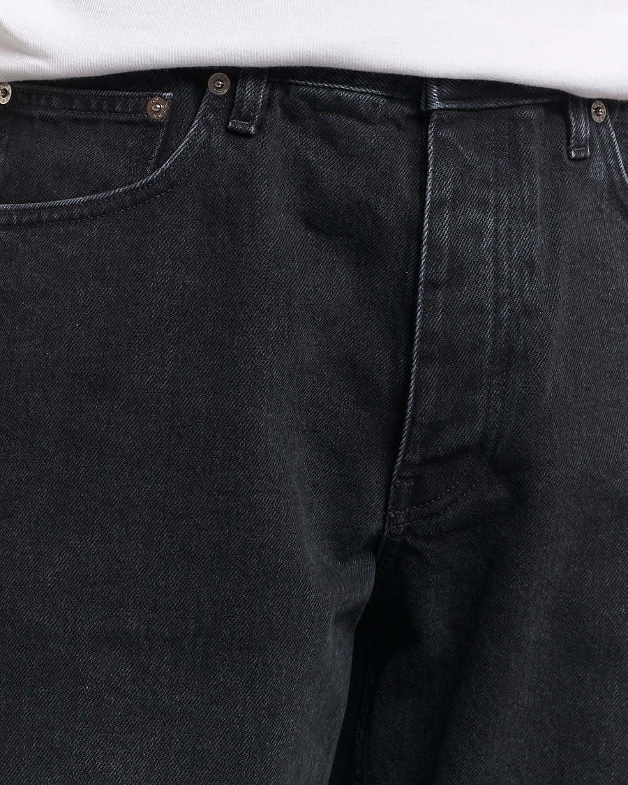 Mies | Kauluspaidat | Sunflower | Loose Jeans Black Wash 2