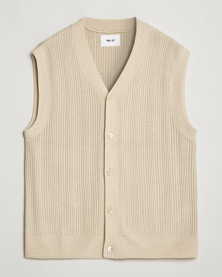 Mies | Puserot | NN07 | Reece Knitted Vest Ecru