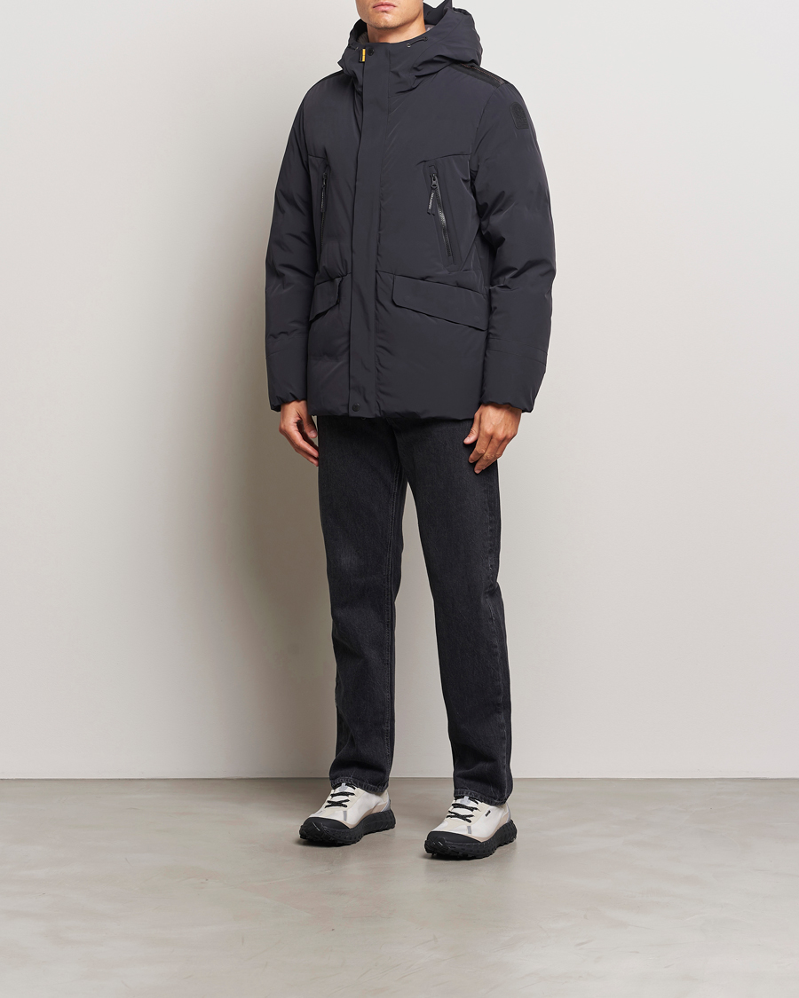 Mies | Takit | Parajumpers | Kazu Seamless Down Jacket Black