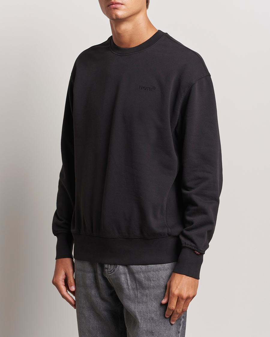 Mies | Puserot | Levi's | Garment Dyed Authentic Crew Neck Sweatshirt Black