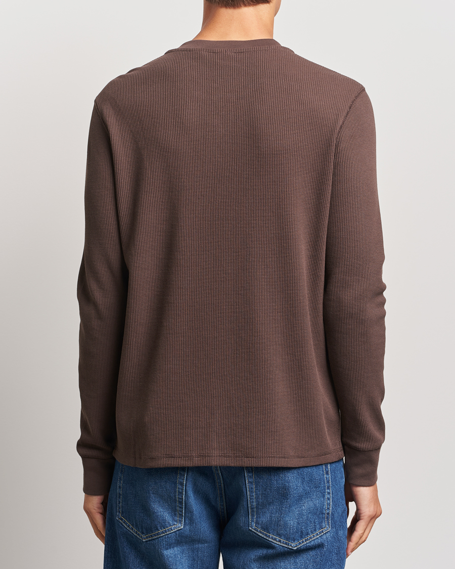 Mies | Puserot | Levi's | Thermal Henley Chocolate Brown