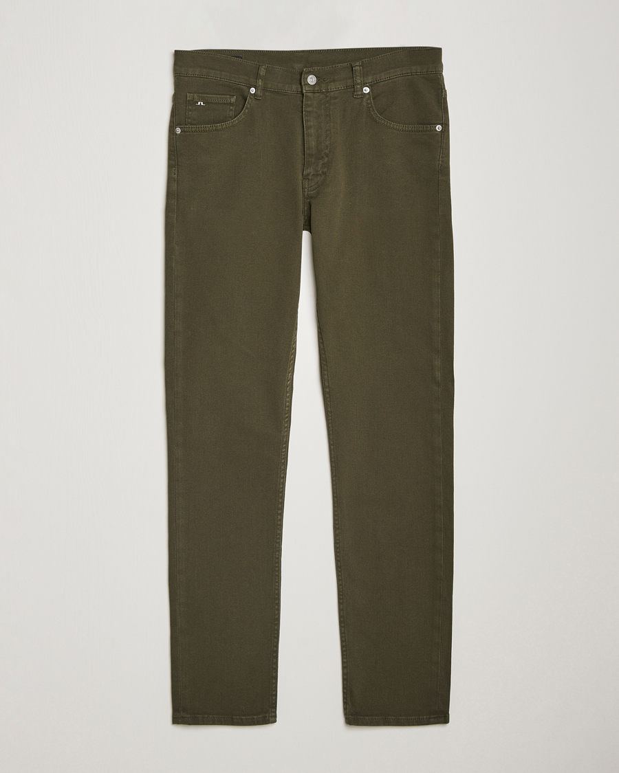 Mies | Housut | J.Lindeberg | Jay Solid Twill Stretch Jeans Forest Green