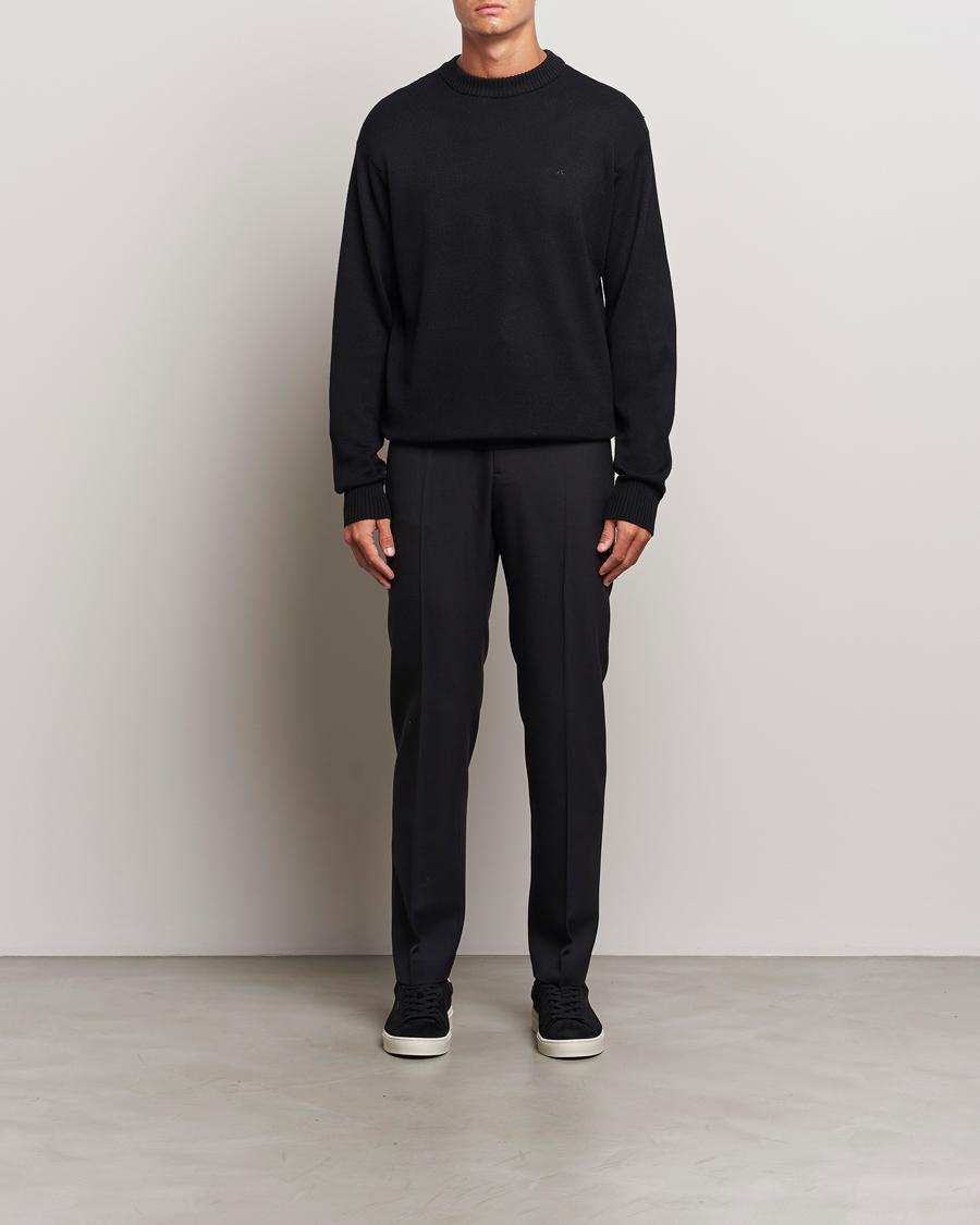 Mies | Puserot | J.Lindeberg | Kino Merino Crew Neck Black