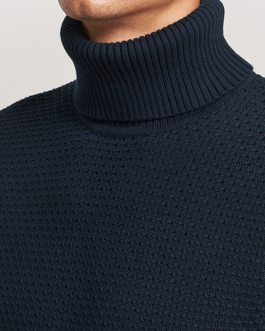 Mies | Puserot | J.Lindeberg | Olivero Structure Cotton Turtleneck Navy