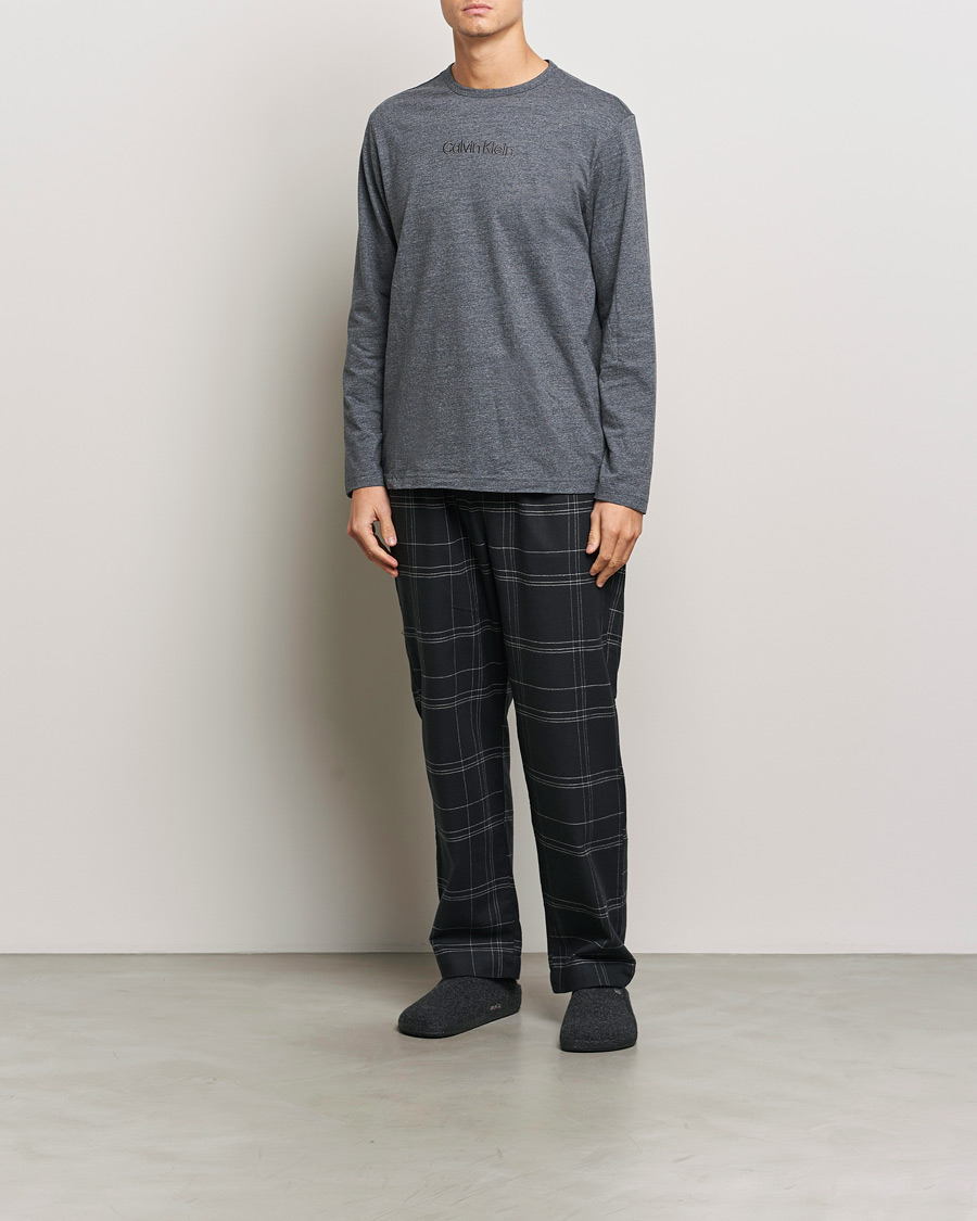 Mies | Yöpuvut ja kylpytakit | Calvin Klein | Cotton Pyjama Set Charcoal/Black