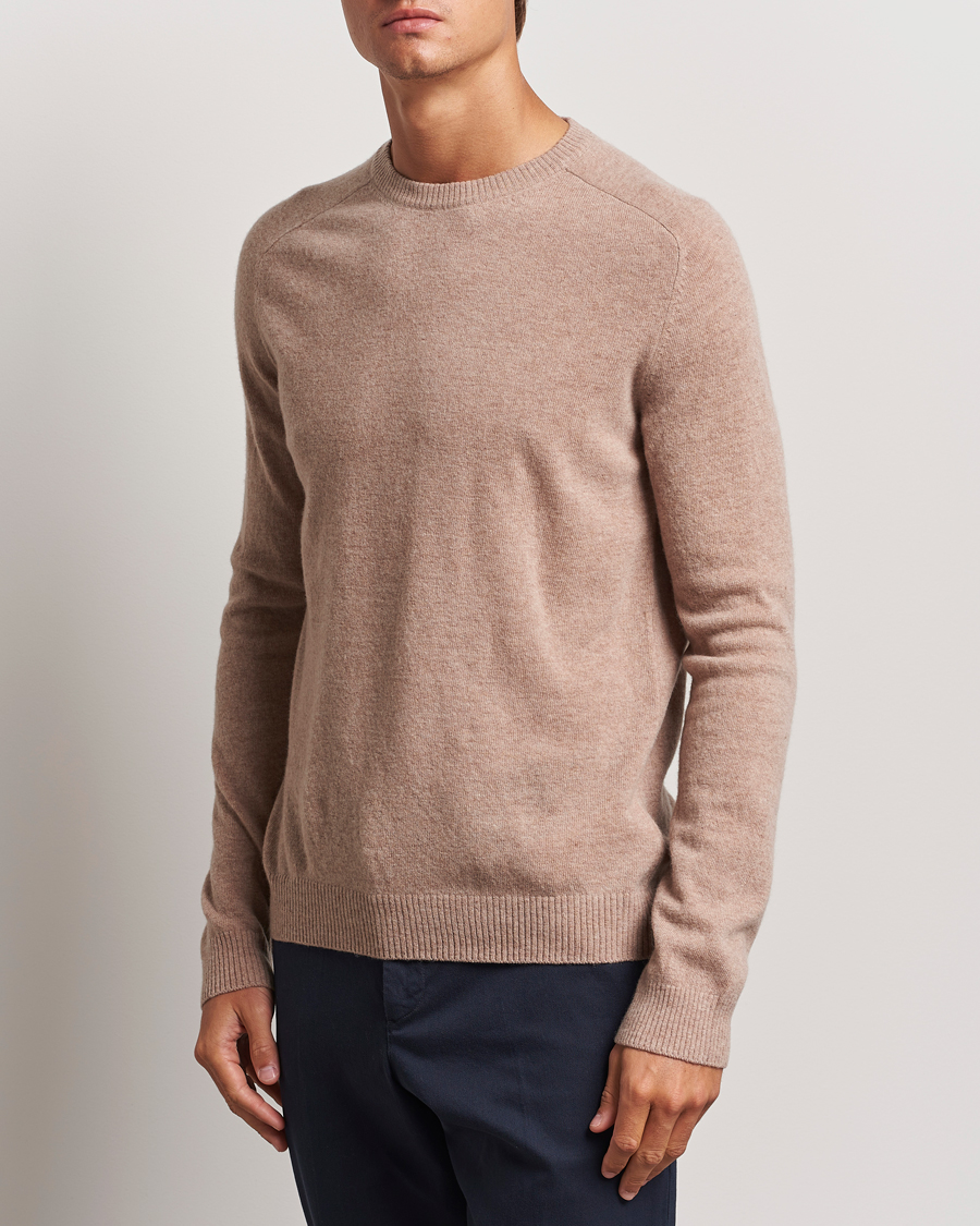 Mies | Puserot | KnowledgeCotton Apparel | Lambswool Roundneck Beige