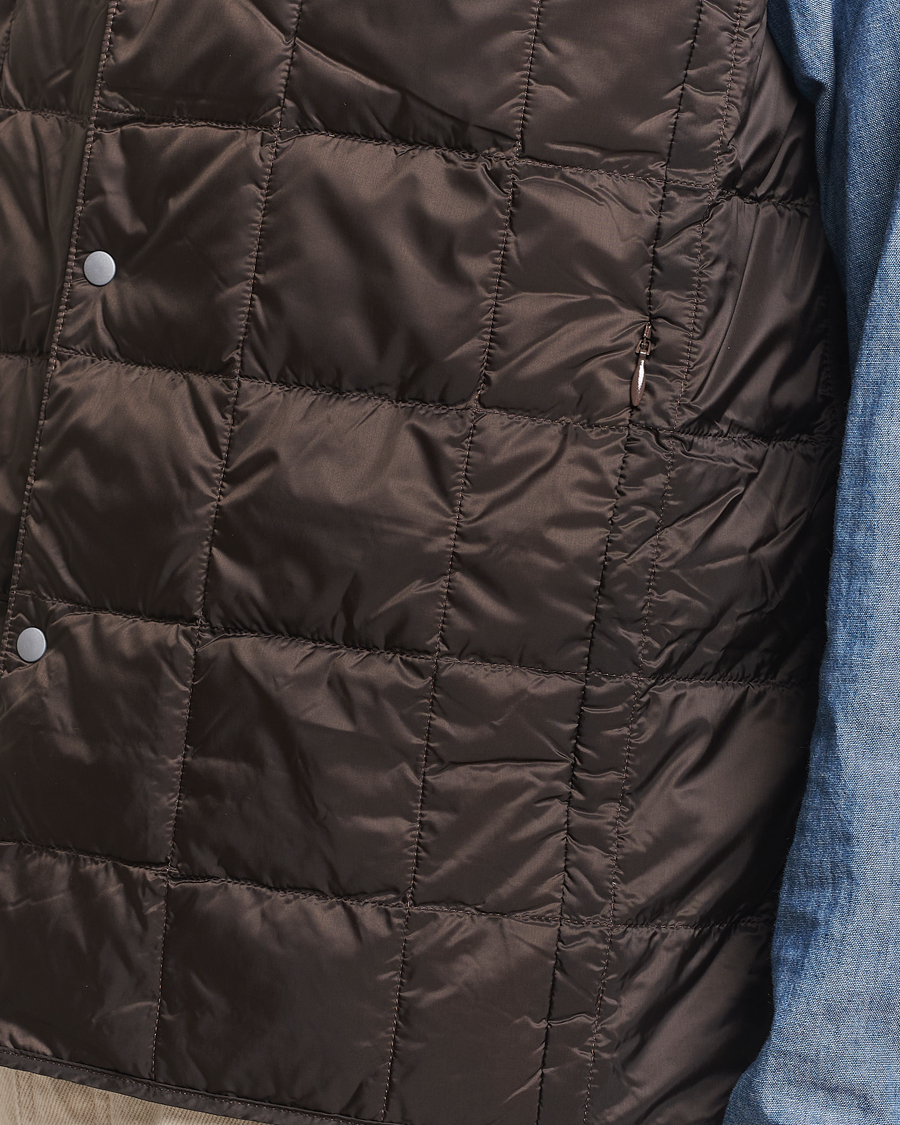 Mies | Takit | TAION | V-Neck Lightweight Down Vest Dark Choco