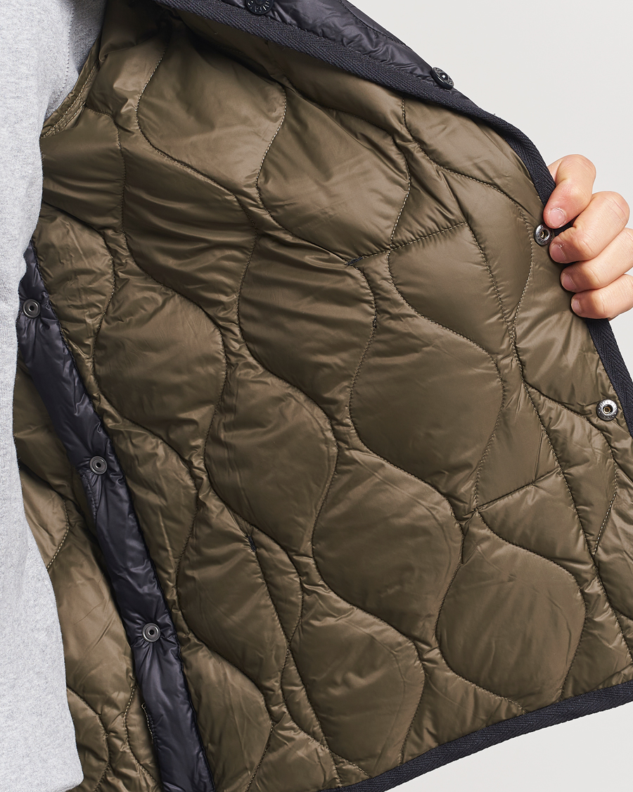 Mies | Takit | TAION | Military Crew Neck Down Jacket Black