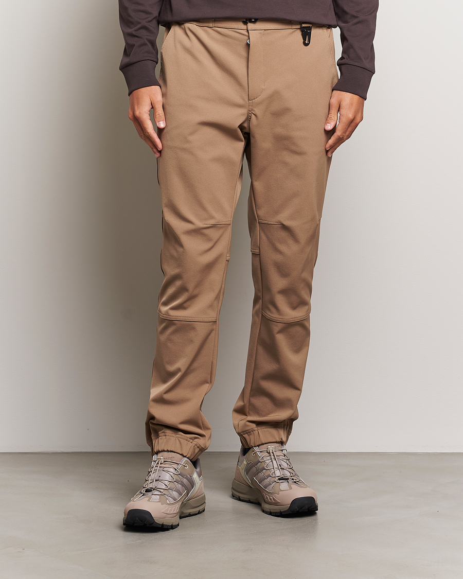 Mies | Housut | Moncler Grenoble | Belted Tech Pants Beige