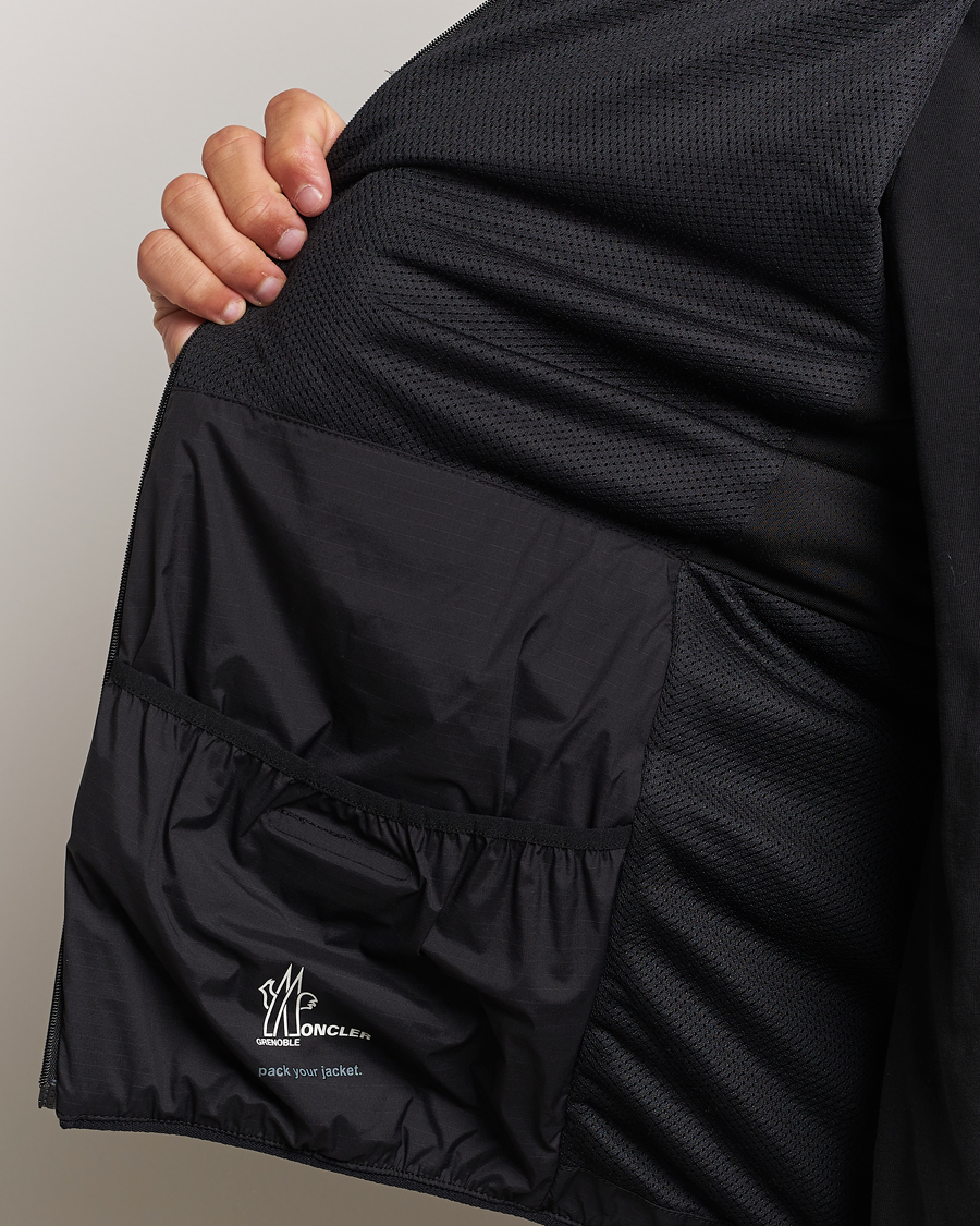 Mies | Takit | Moncler Grenoble | Bissen Stretch Ripstop Jacket Black