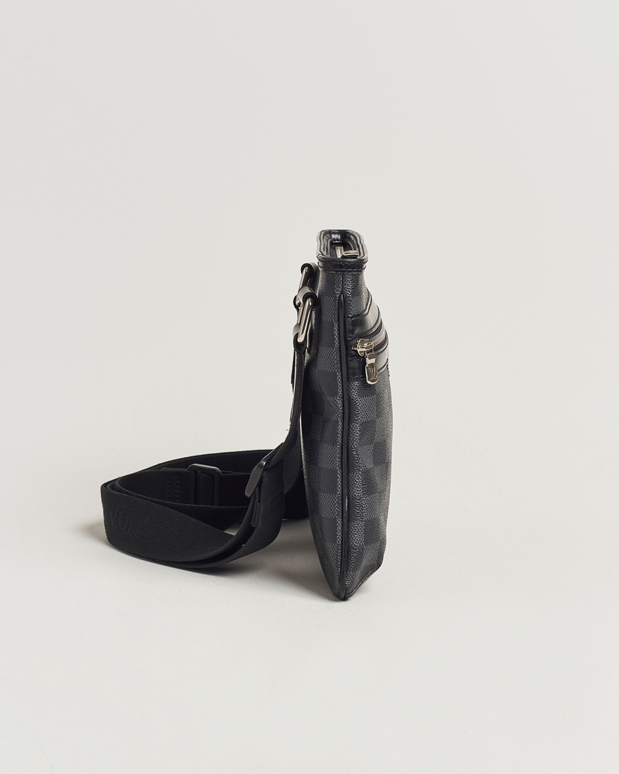 Mies | Louis Vuitton Pre-Owned Thomas Messenger Bag Damier Graphite | Louis Vuitton Pre-Owned | Thomas Messenger Bag Damier Graphite