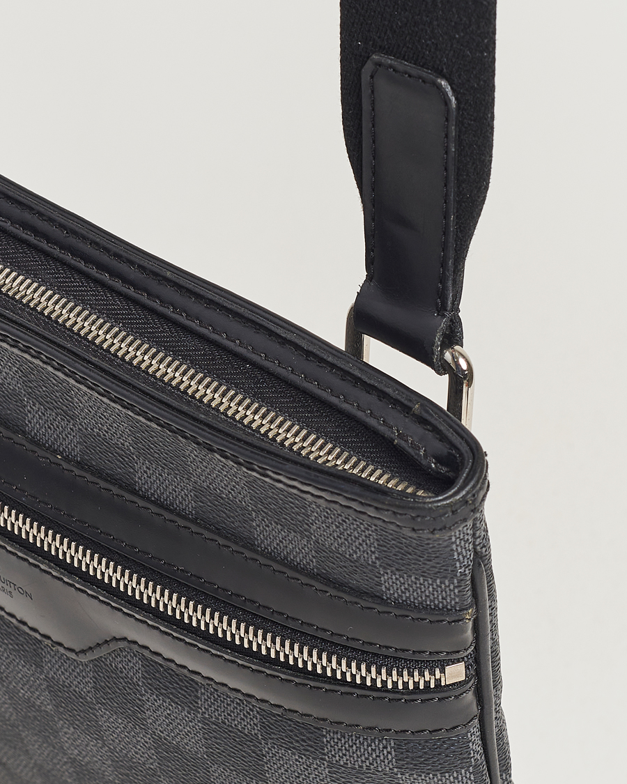 Mies | Louis Vuitton Pre-Owned Thomas Messenger Bag Damier Graphite | Louis Vuitton Pre-Owned | Thomas Messenger Bag Damier Graphite