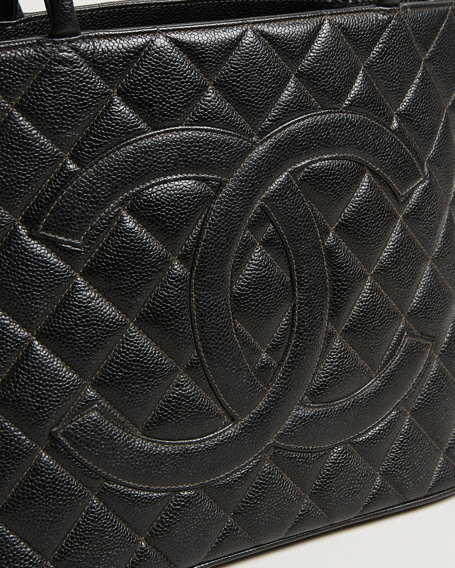 Mies | Chanel Pre-Owned Médallion Tote Bag Black Caviar | Chanel Pre-Owned | Médallion Tote Bag Black Caviar