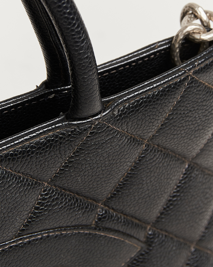 Mies | Chanel Pre-Owned Médallion Tote Bag Black Caviar | Chanel Pre-Owned | Médallion Tote Bag Black Caviar