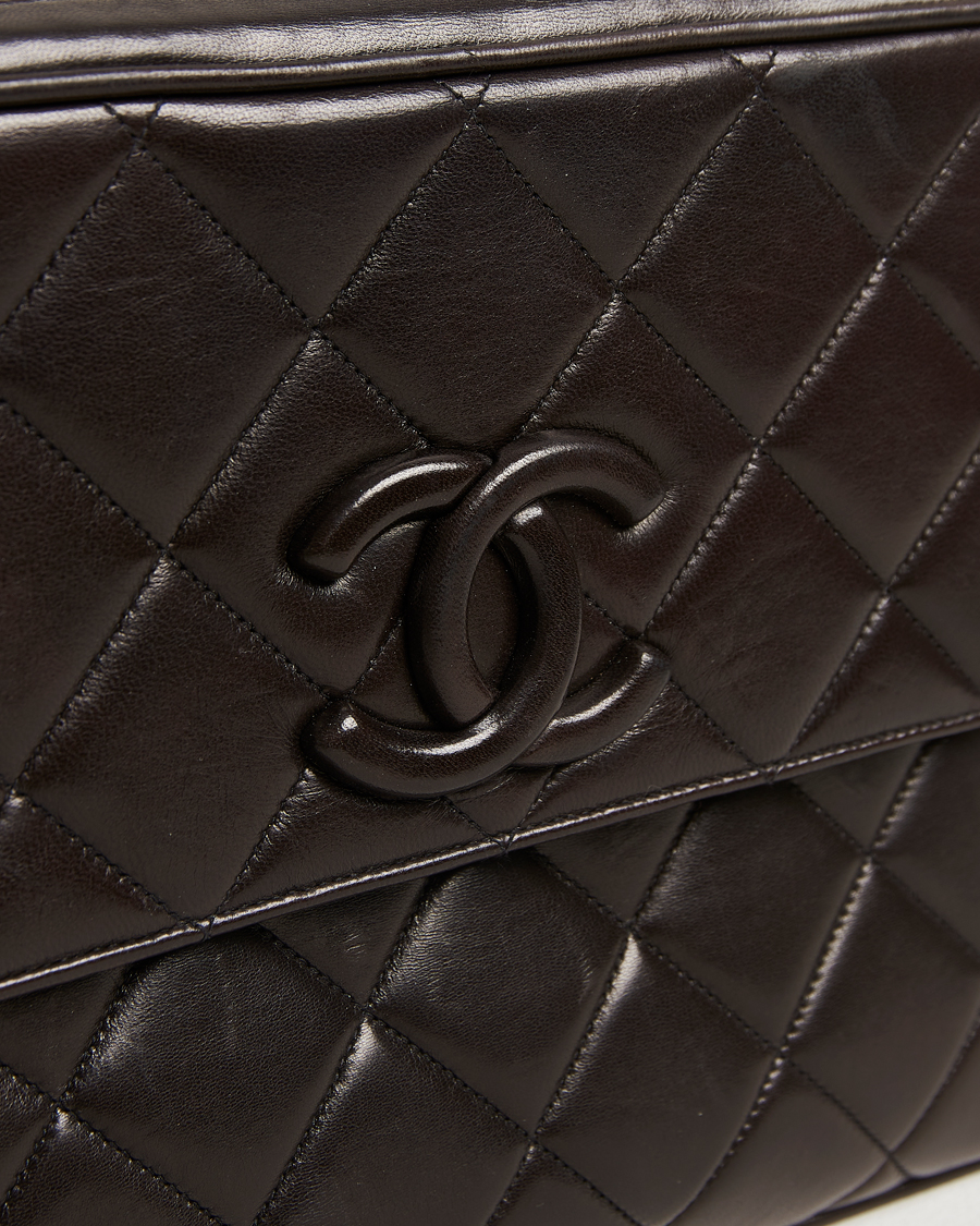 Mies | Chanel Pre-Owned Tassel Flap Shoulder Bag Black Lambskin | Chanel Pre-Owned | Tassel Flap Shoulder Bag Black Lambskin