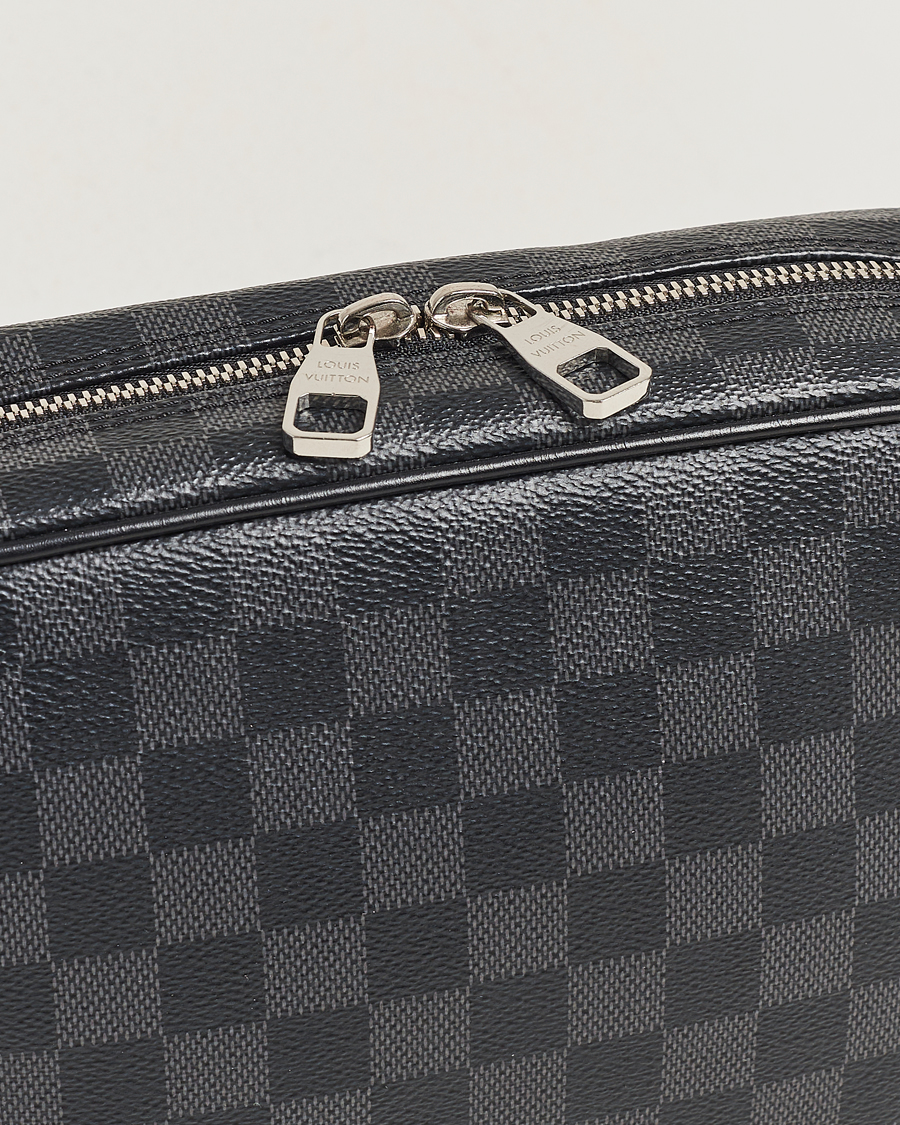 Mies | Louis Vuitton Pre-Owned Toiletry Damier Graphite | Louis Vuitton Pre-Owned | Toiletry Damier Graphite