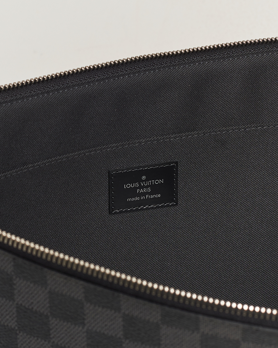 Mies | Louis Vuitton Pre-Owned Poche Joule GM Clutch Bag Damier Graphite | Louis Vuitton Pre-Owned | Poche Joule GM Clutch Bag Damier Graphite