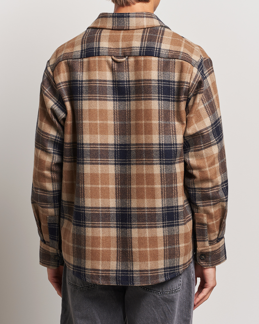 Mies | Kauluspaidat | A.P.C. | Bobby Wool Checked Overshirt Beige Check