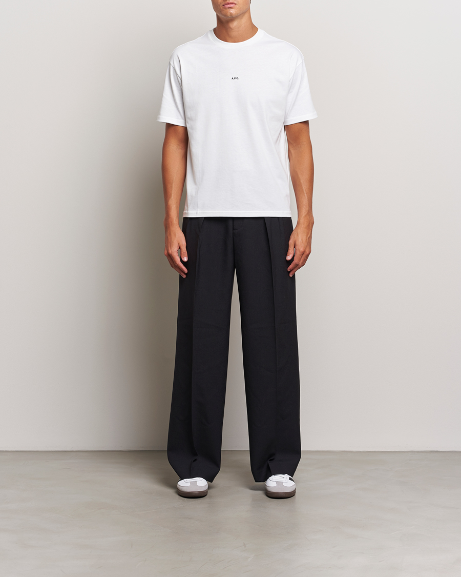 Mies | T-paidat | A.P.C. | Boxy Micro Center Logo T-Shirt White