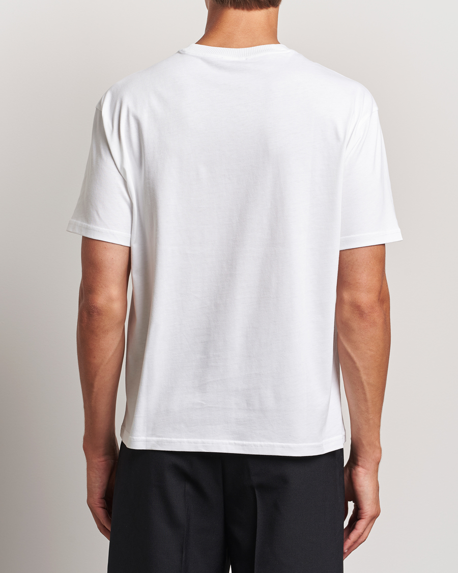 Mies | T-paidat | A.P.C. | Boxy Micro Center Logo T-Shirt White