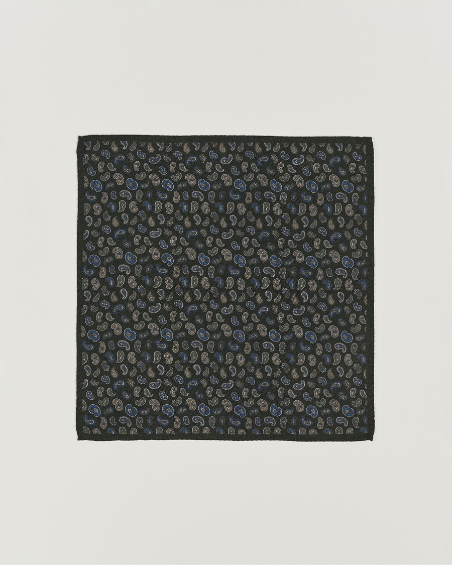 Mies | Amanda Christensen Wool Flannel Printed Paisley Pocket Square Dark Olive | Amanda Christensen | Wool Flannel Printed Paisley Pocket Square Dark Olive