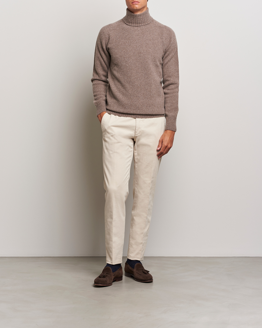 Mies | Puserot | Altea | Wool/Cashmere Rollneck Taupe