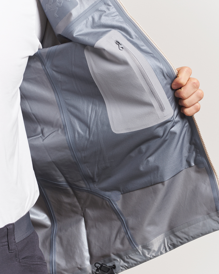 Mies | Takit | Arc'teryx | Beta Gore-Tex Jacket Rune