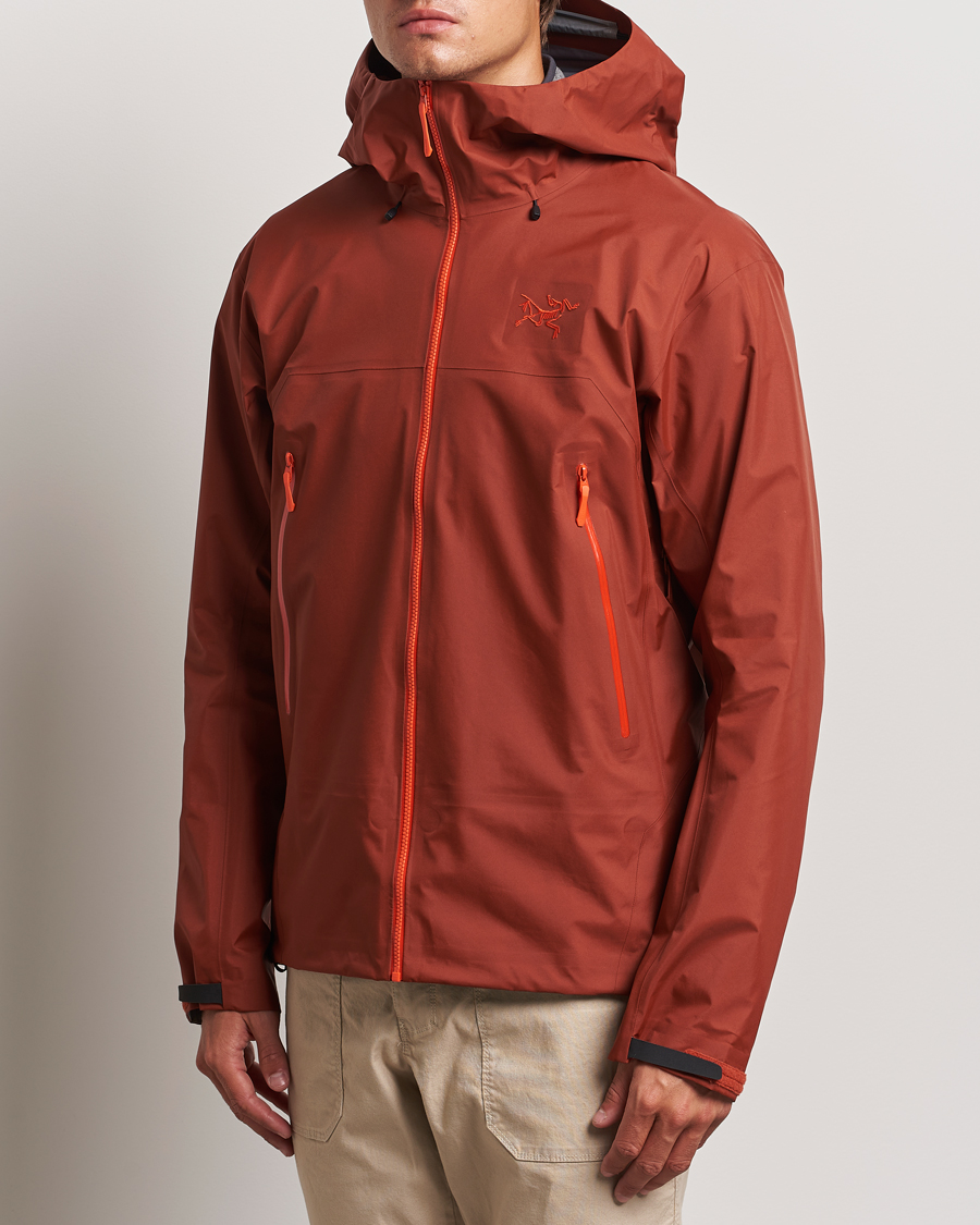Mies | Takit | Arc'teryx | Beta SL Jacket Sequoia/Solaris