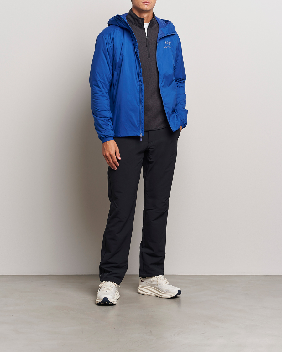 Mies | Takit | Arc'teryx | Atom Hooded Jacket Vitality