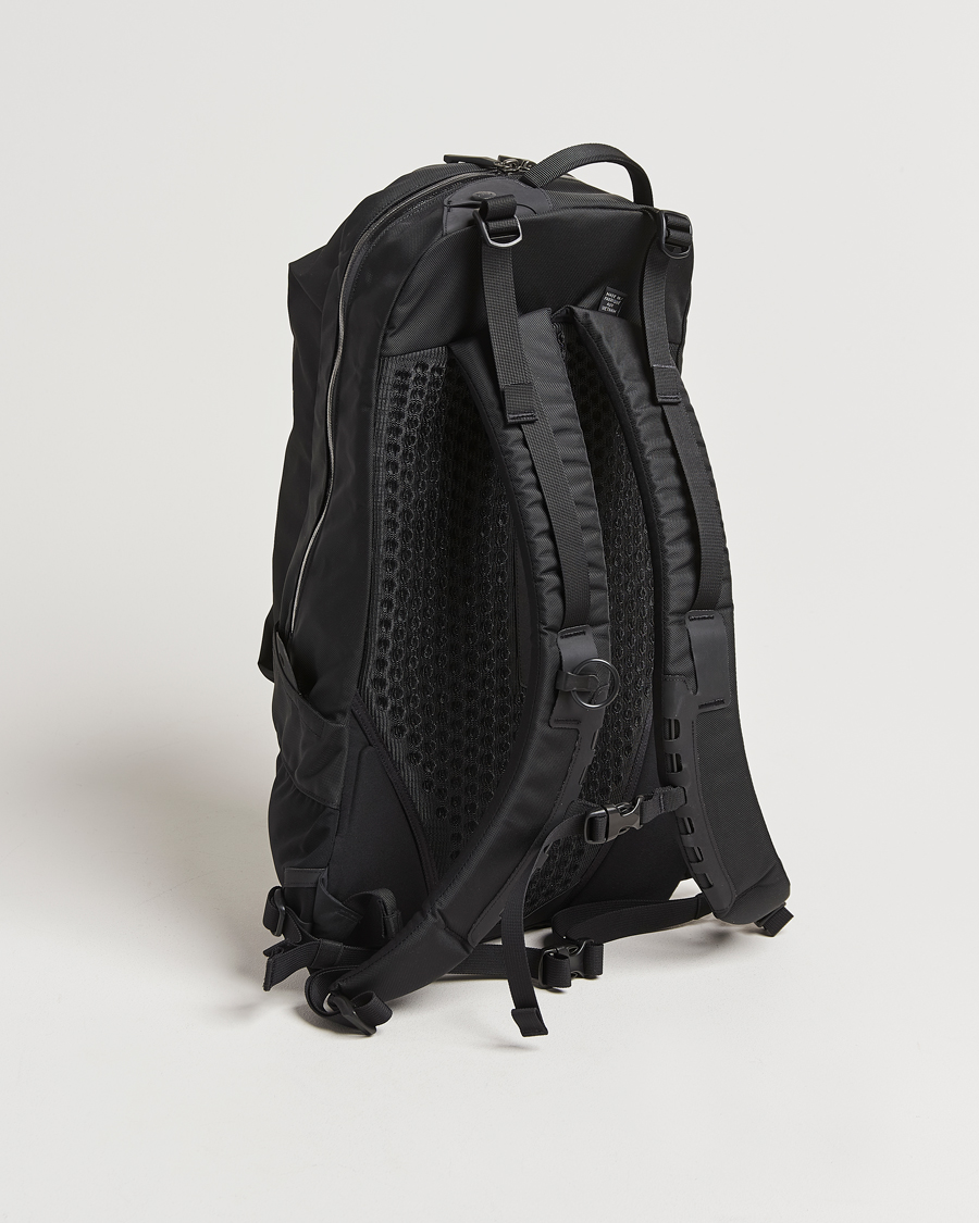 Mies | Arc'teryx Arro 22L Backpack Black | Arc'teryx | Arro 22L Backpack Black